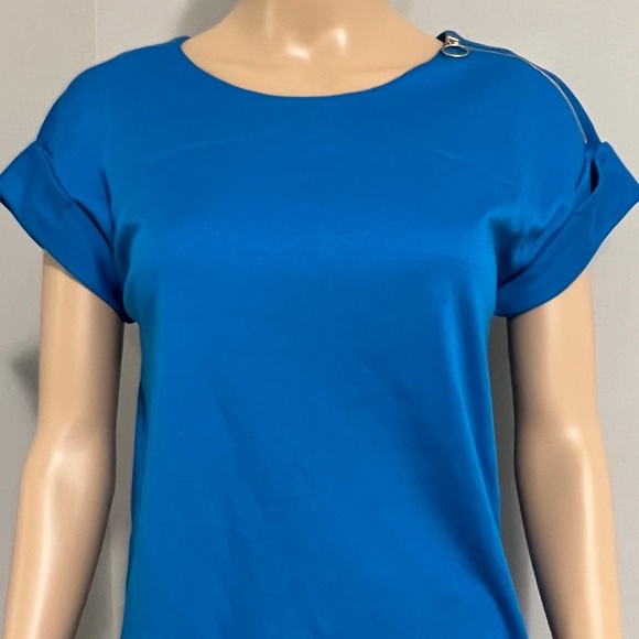Lands End Roll sleeve tee with zipper shoulder - Picture 1 of 8